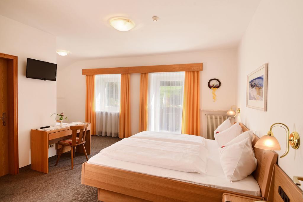 River Hotel Post เคียเนส ภายนอก รูปภาพ