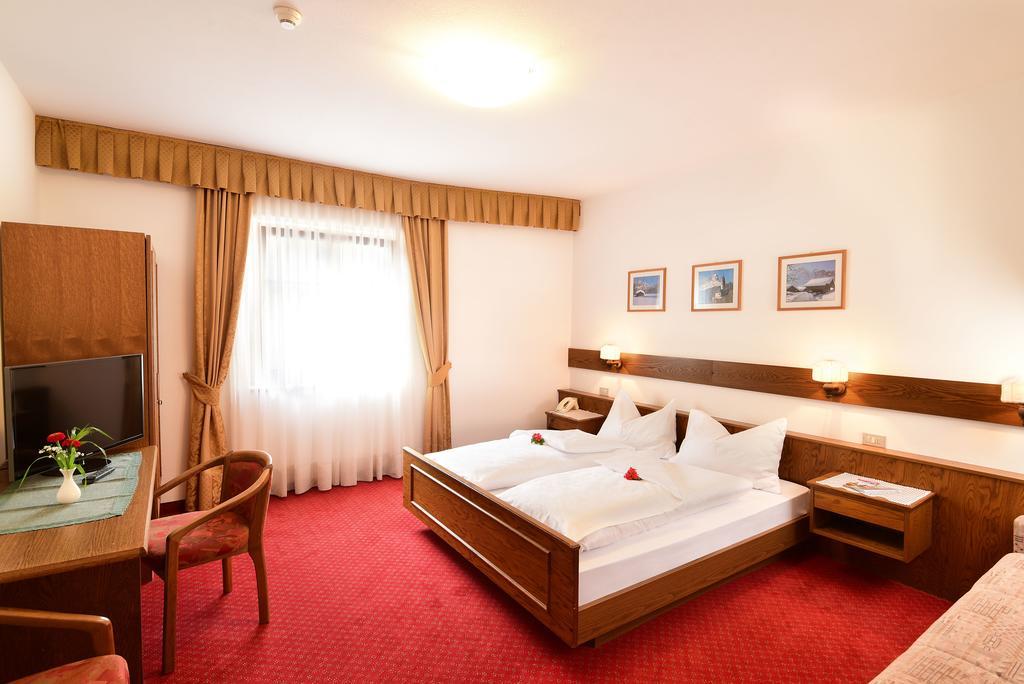 River Hotel Post เคียเนส ภายนอก รูปภาพ